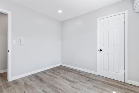 Tiny photo for 720 Gough Ave Ave, Templeton, CA 93465 (MLS # 250040309SD)