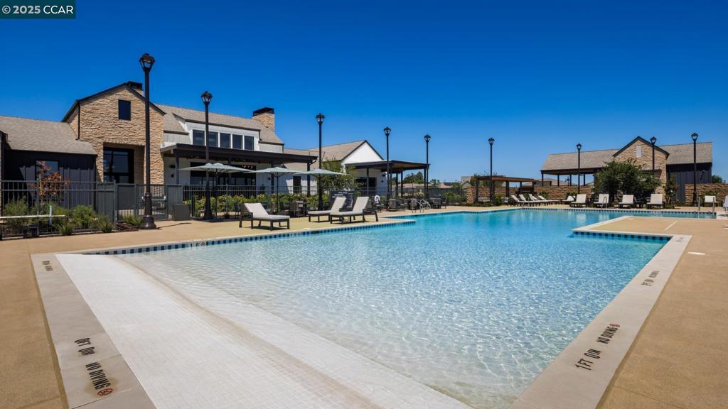 REGENCY - Residential