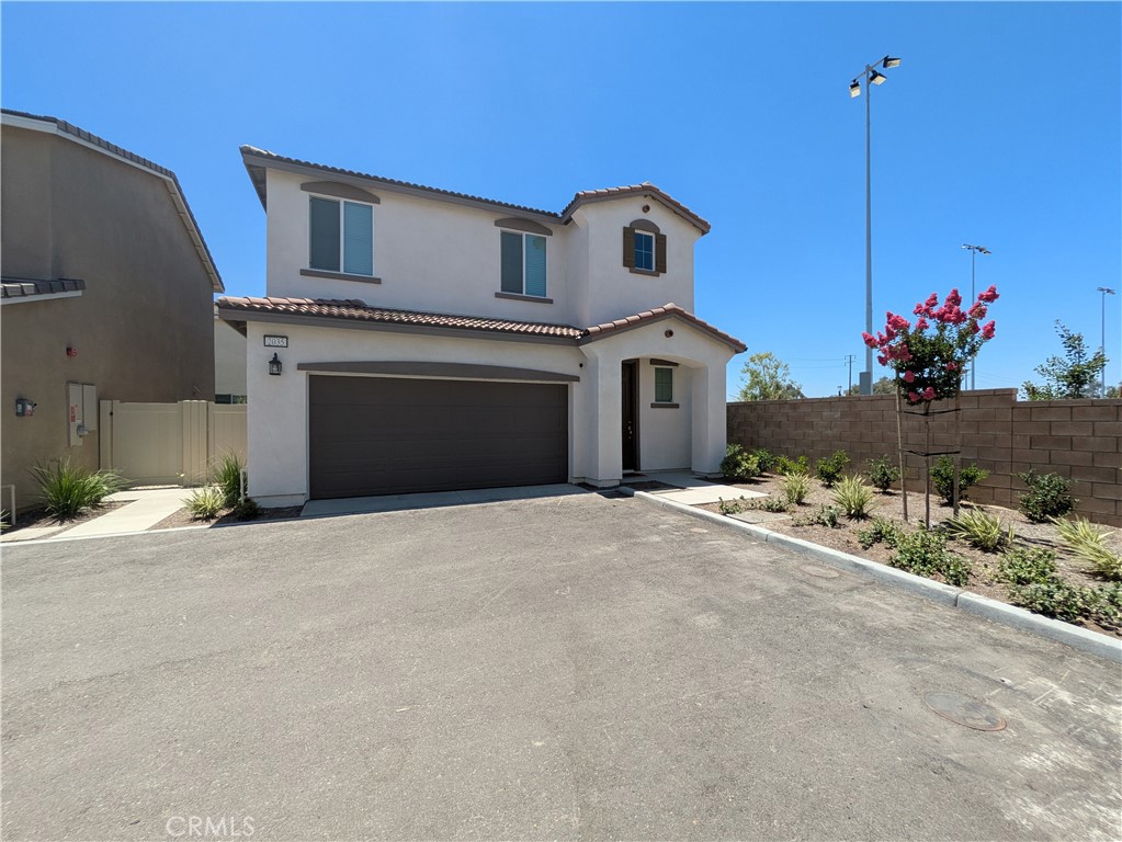 Brand New 3-Bedroom Solar Home in Redlands – Available Now!
Be the first to live in this newly built, energy-efficient home in the Alder at Live Oak community! Completed in 2024, this modern 2-story home offers 1,464 sq. ft. of beautifully designed living space, featuring 3 spacious bedrooms, 2.5 bathrooms, and a bright, open-concept layout.
The stylish kitchen is equipped with quartz countertops, a center island, a walk-in pantry, and brand-new stainless steel appliances—perfect for cooking and entertaining. Additional features include an upstairs laundry room with washer and dryer, energy-saving solar panels, window blinds throughout, and a 2-car attached garage.
As an all-electric smart home, it offers both comfort and efficiency. Conveniently located near Citrus Plaza, Mountain Grove, the 210/10 freeways, University of Redlands, and Loma Linda University Medical Center.
Key Features:
3 Bedrooms / 2.5 Bathrooms
1,464 sq. ft. of living space
Built in 2024
All-electric smart home with solar panels
Open-concept living and dining areas
Modern kitchen with quartz countertops & island
Upstairs laundry with washer & dryer included
2-car attached garage
Private patio and low-maintenance yard
No pets allowed
Lease Terms:
Available starting July 5, 2025
12-month lease
Don't miss this opportunity to call 2035 Bergamot Street your new home. Schedule your showing today and experience modern living in one of Redlands' most desirable new communities!