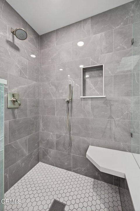 Tiny photo for 7405 Loma Vista Road, Ventura, CA 93003 (MLS # V1-34487)