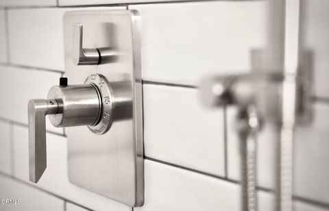 Tiny photo for 7405 Loma Vista Road, Ventura, CA 93003 (MLS # V1-34487)