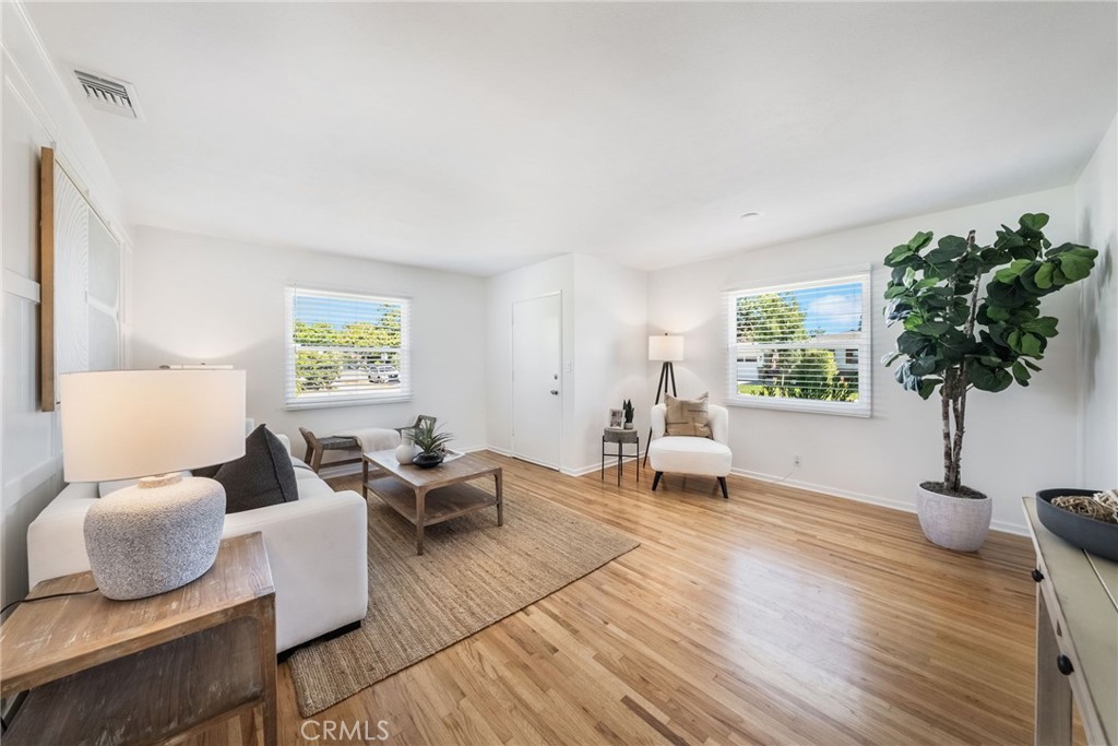 724 N Shirley
