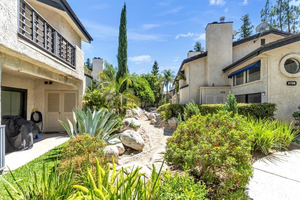 Lakeview Villas (A) (816) - Residential