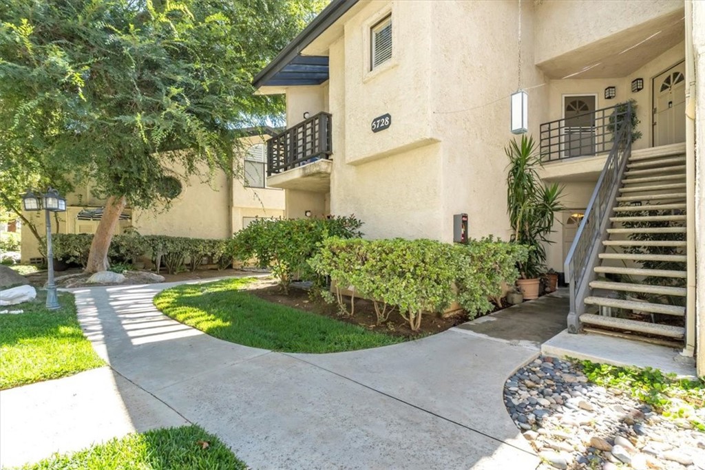 Lakeview Villas (A) (816) - Residential