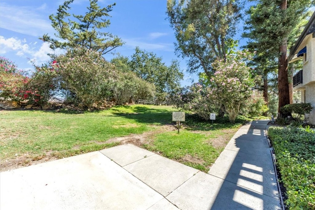 Lakeview Villas (A) (816) - Residential