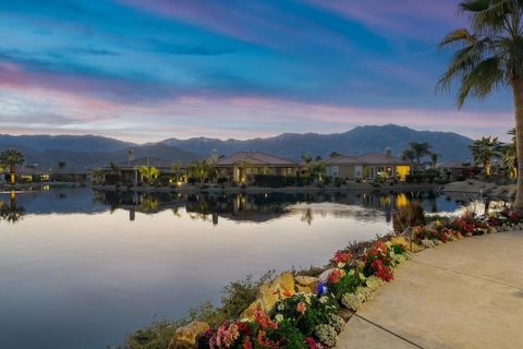 Photo of 3 Pyramid Lake Court, Rancho Mirage, CA 92270 (MLS # 219144106DA)