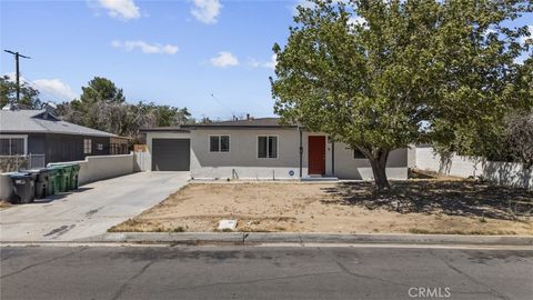 Photo of 1135 W Pillsbury Street, Lancaster, CA 93534 (MLS # SR25170511)