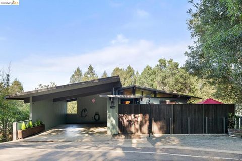 Photo of 730 Wildcat Canyon Rd Rd, Berkeley, CA 94708 (MLS # 41130084)