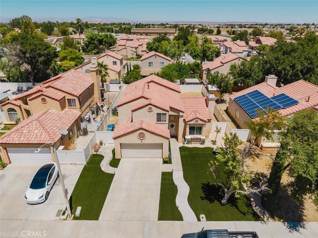 Photo of 1745 E Norberry Street, Lancaster, CA 93535 (MLS # SR26167386)