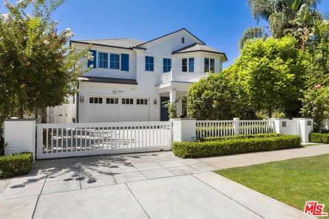 Photo of 448 21st Street, Santa Monica, CA 90402 (MLS # 26940719)
