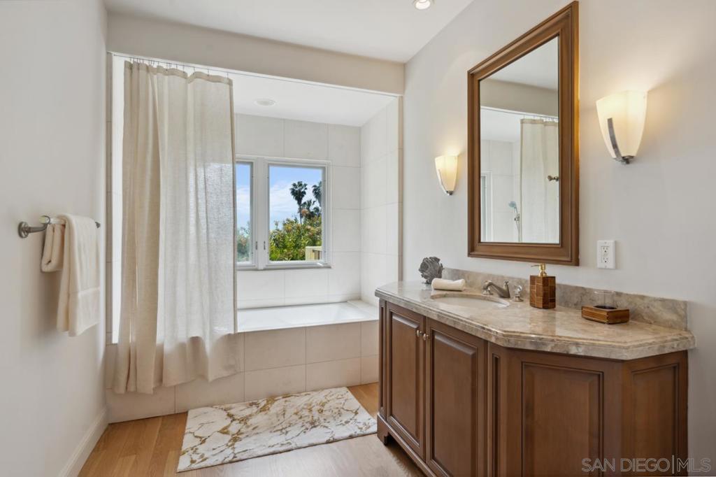 La Jolla - Residential