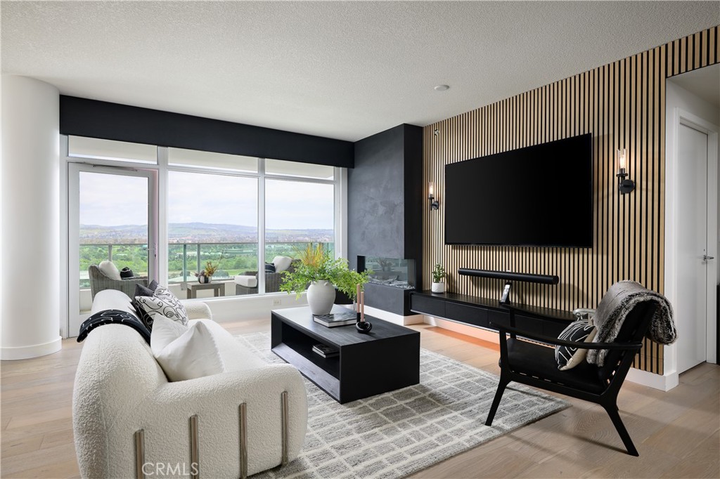 3141 Michelson Drive 1701