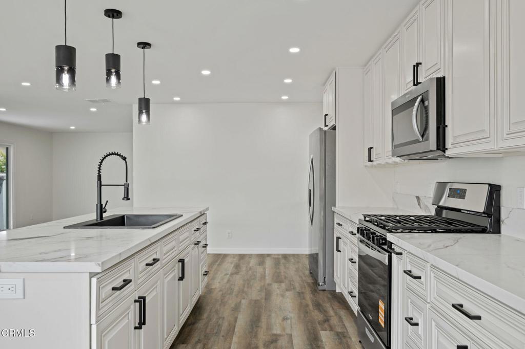 Lamplighter MHP - 0451 - Manufactured In Park