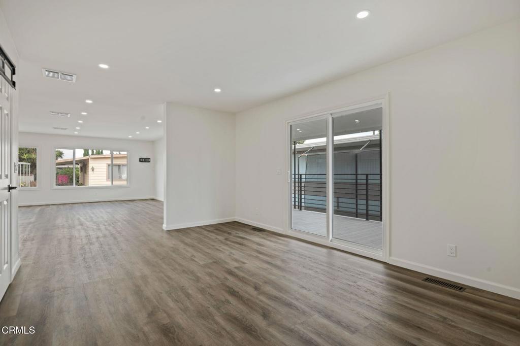 Lamplighter MHP - 0451 - Manufactured In Park