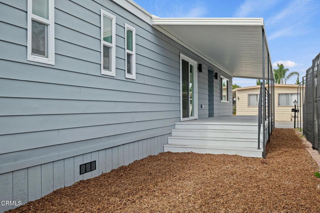 Lamplighter MHP - 0451 - Manufactured In Park