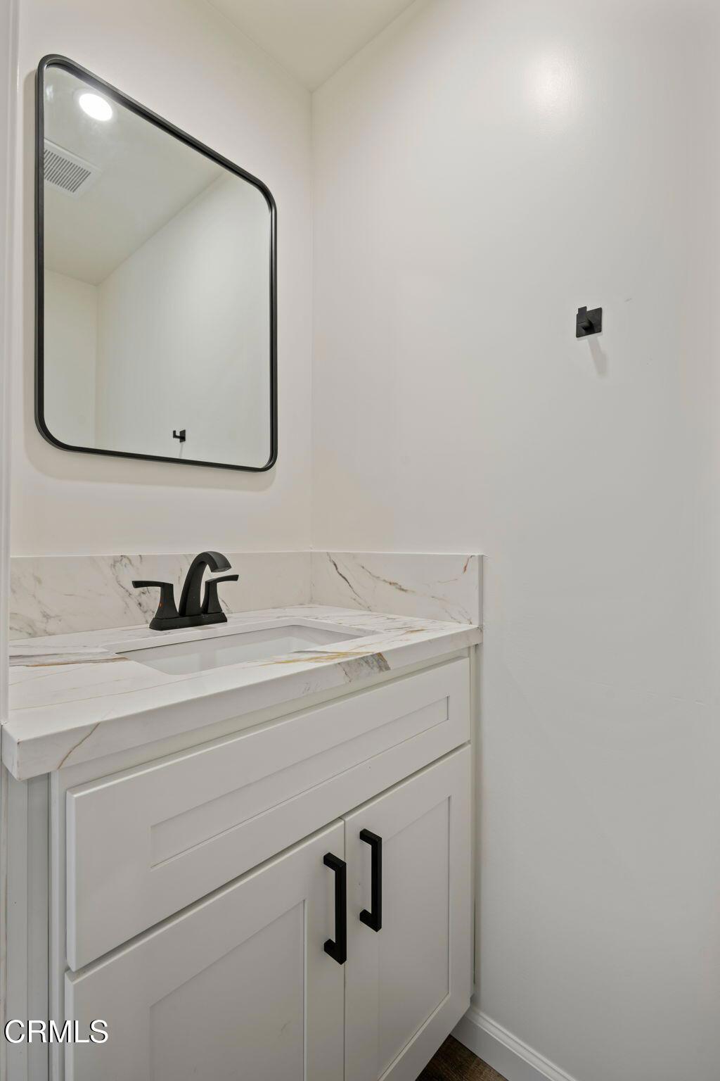 Lamplighter MHP - 0451 - Manufactured In Park