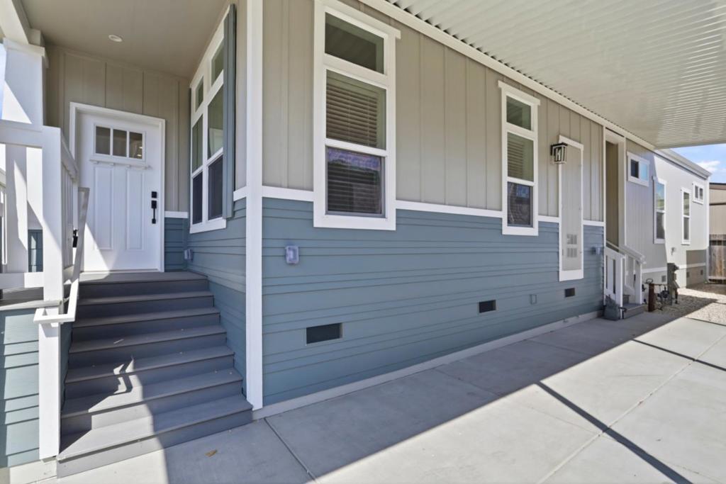 1085 Tasman Drive 353