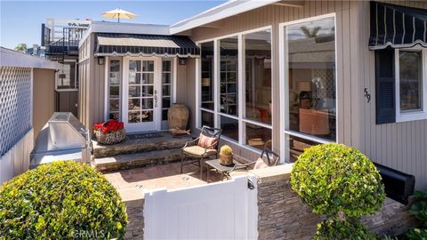 59 Saratoga Newport Beach CA 92660