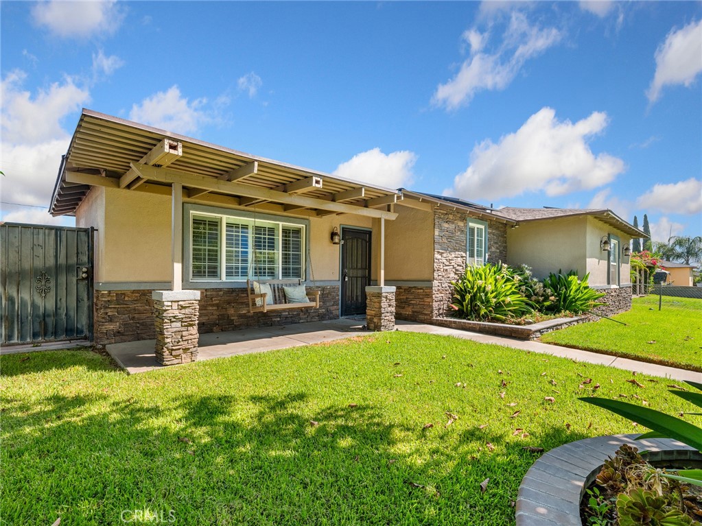 370 W San Bernardino Avenue