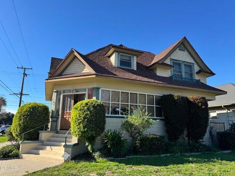 Photo of 161 S E Street, Oxnard, CA 93030 (MLS # V1-35575)