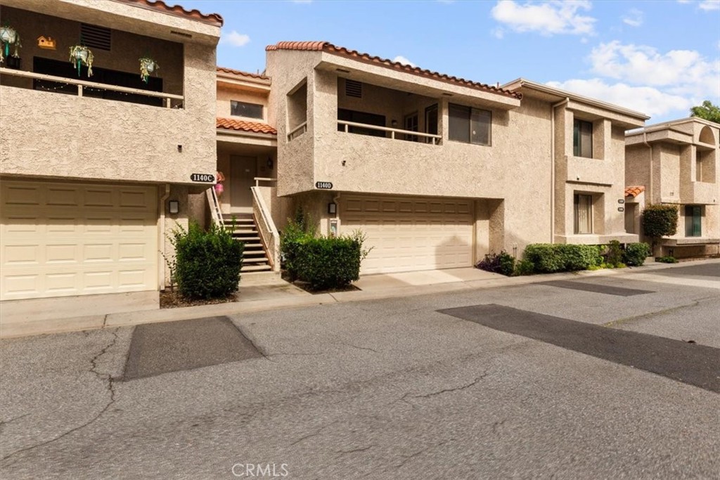 1140 Walnut Grove D