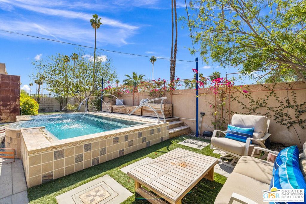 Tamarisk Heights - Residential