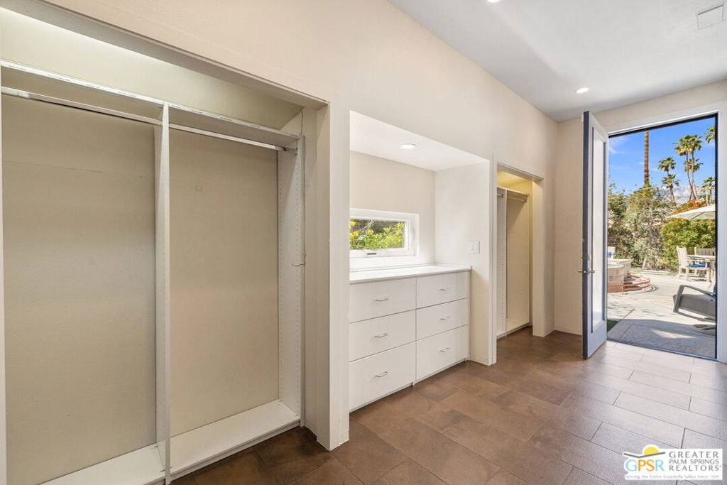 Tamarisk Heights - Residential
