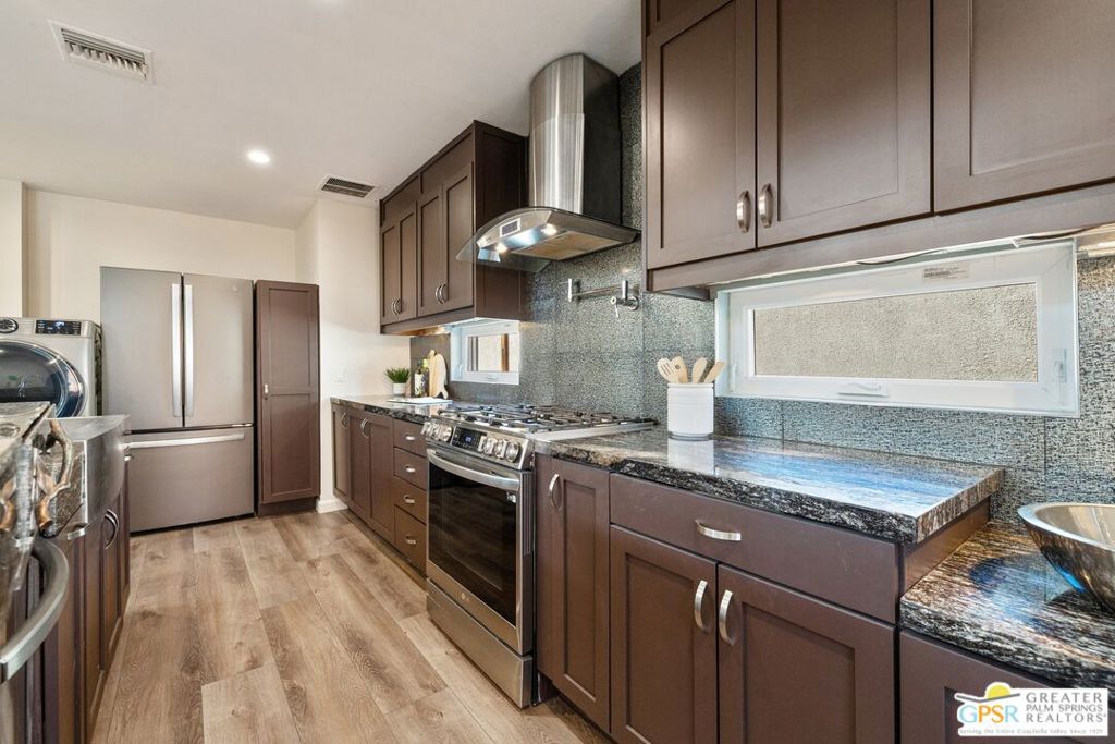 Tamarisk Heights - Residential