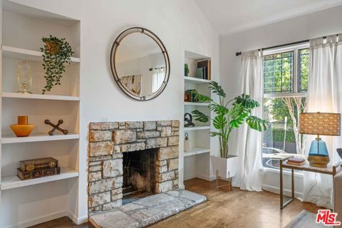 Photo of 9039 Phyllis Avenue, West Hollywood, CA 90069 (MLS # 26660365)