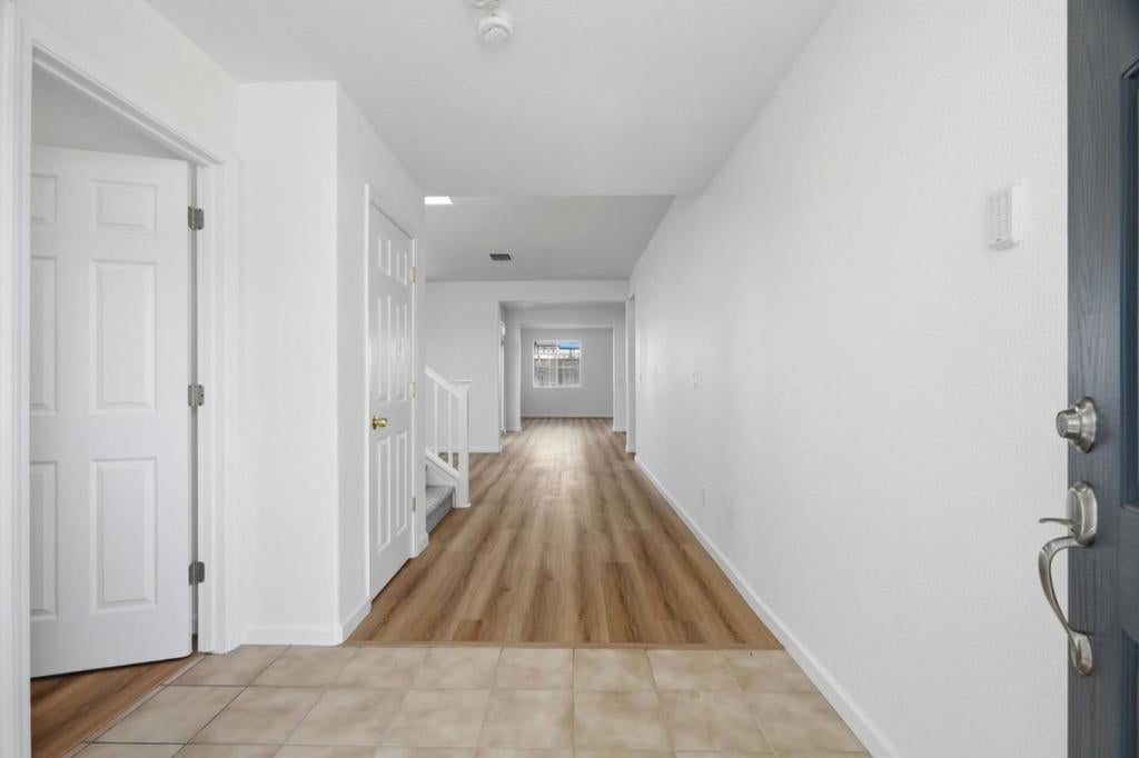 2229 Country Oak Lane