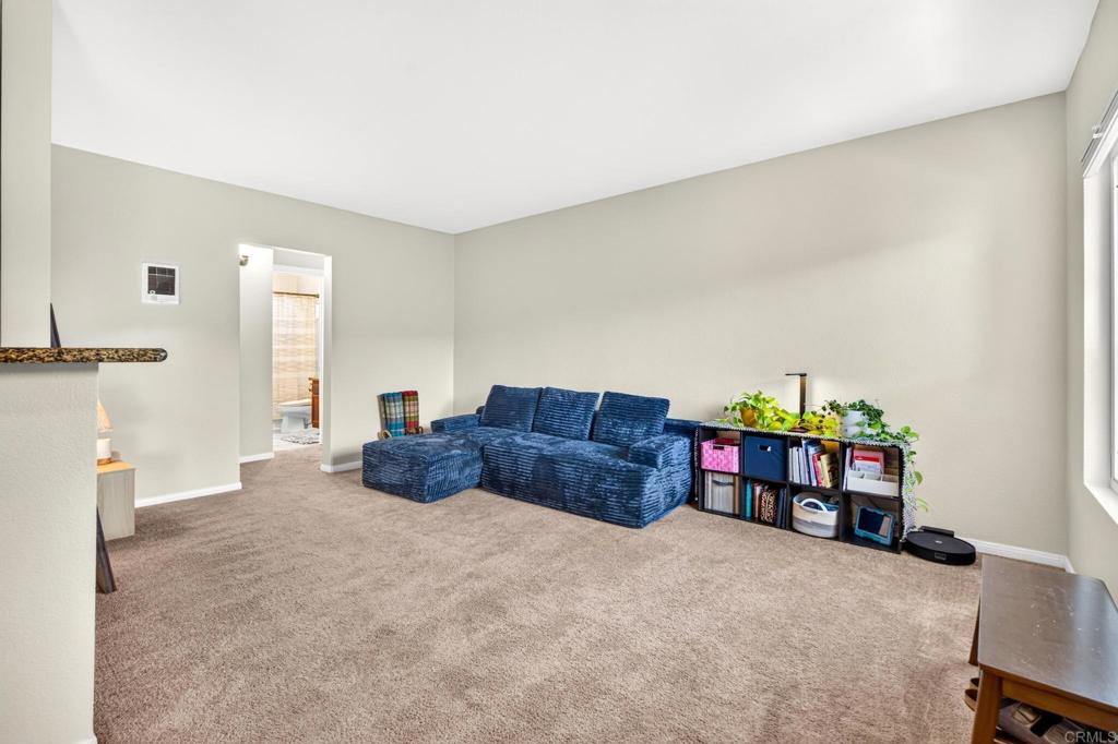 4424 Altadena Avenue 14