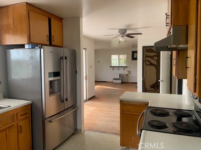 4673 W 40th