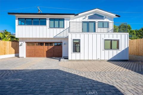 Photo of 175 Saratoga Avenue, Grover Beach, CA 93433 (MLS # PI26021935)
