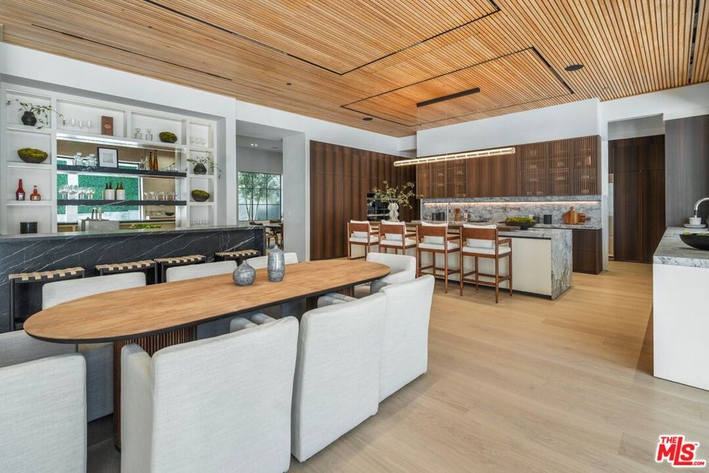 Photo of 12227 Tweed Lane, Los Angeles, CA 90049 (MLS # 25600081)