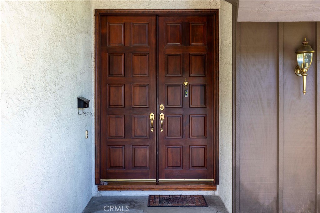 25033 Avenida Balita