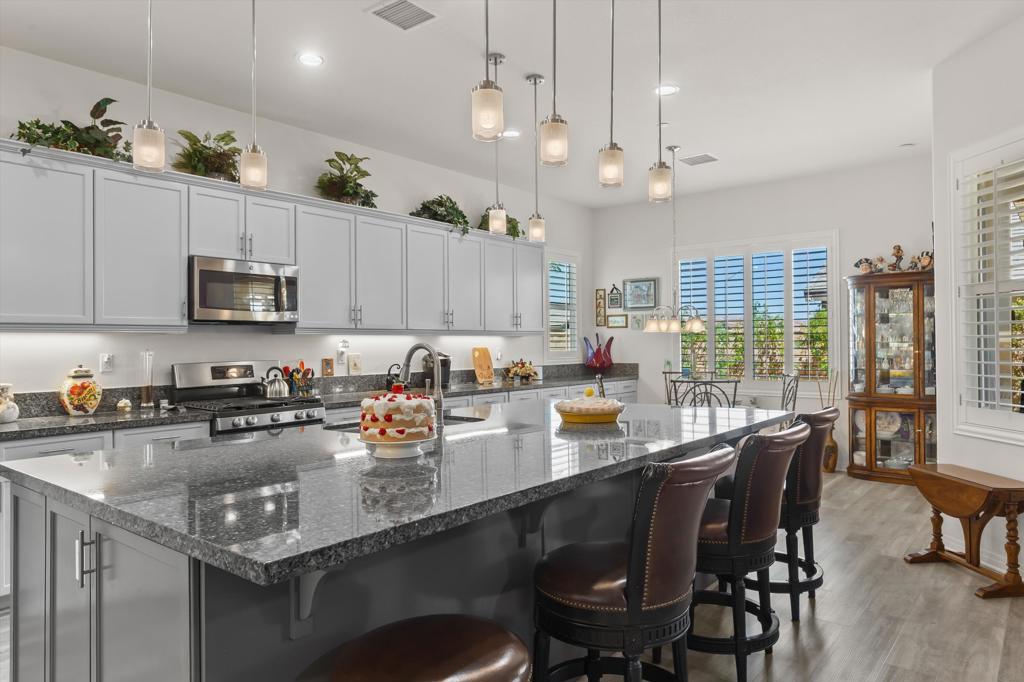 43158 Arolo Way