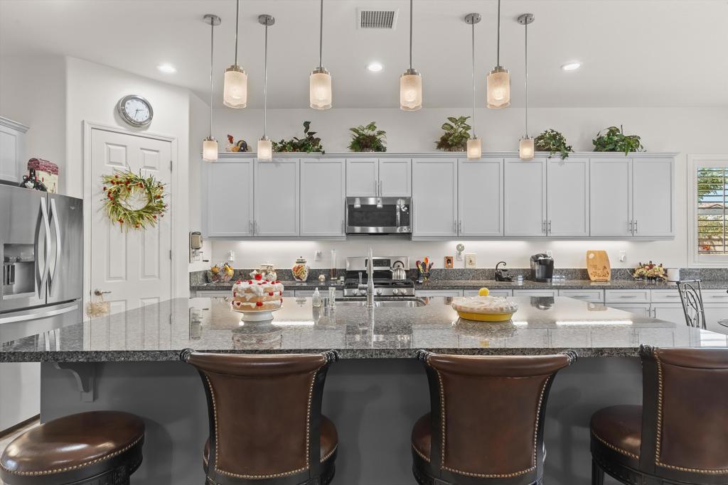43158 Arolo Way