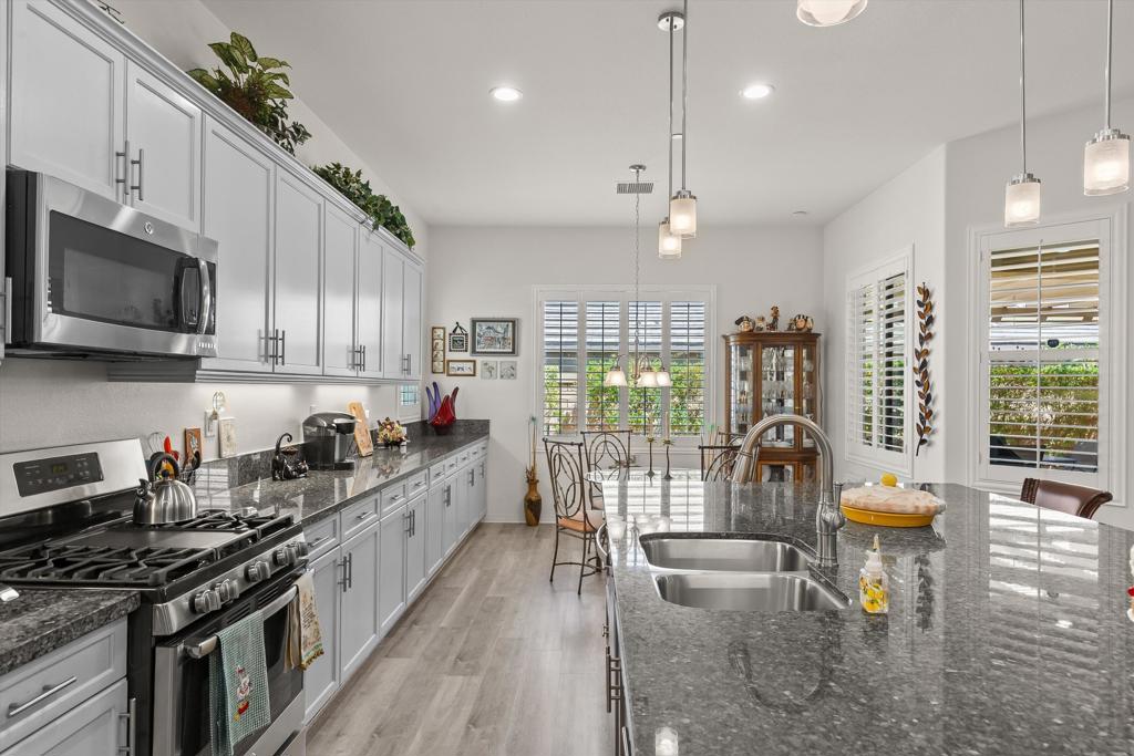 43158 Arolo Way