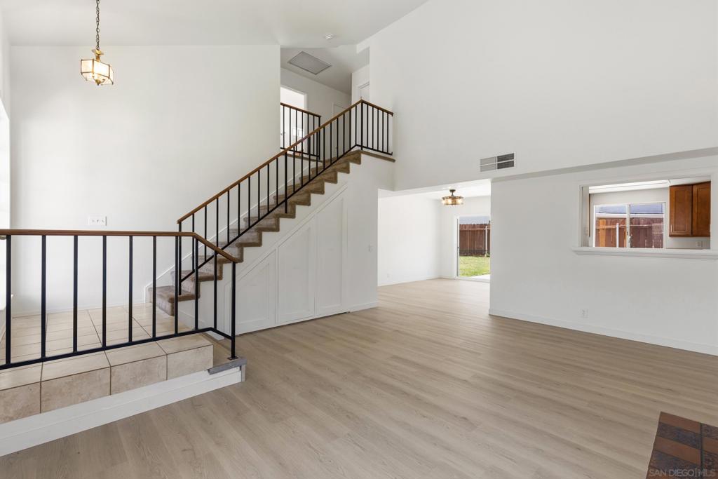 10240 Caminito Rio Ct