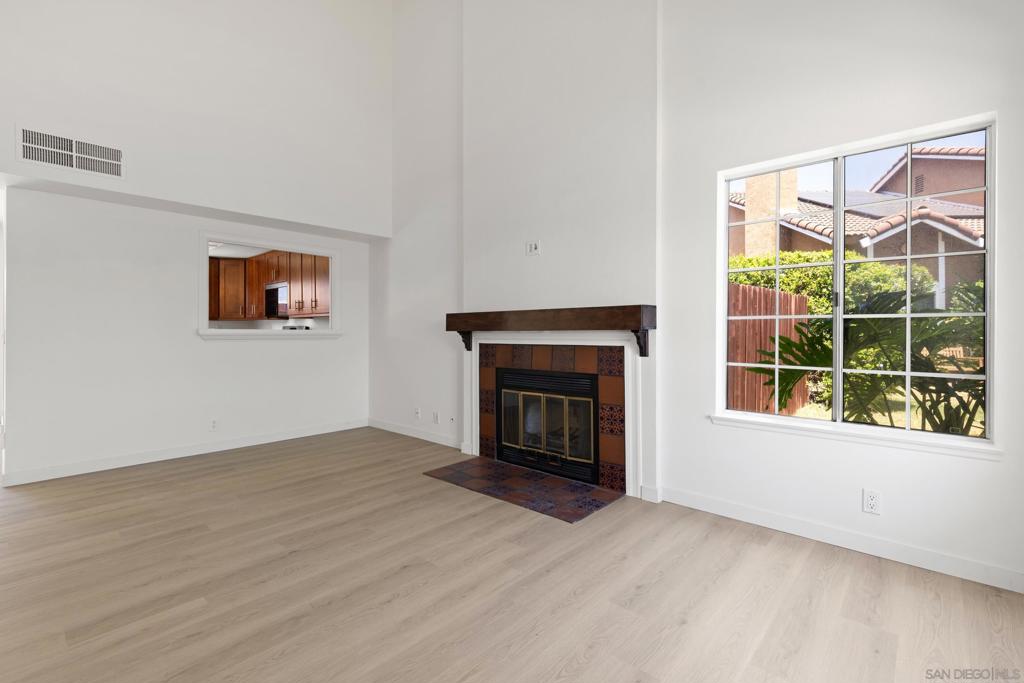 10240 Caminito Rio Ct