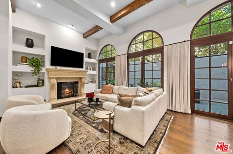 Photo of 11937 W Sunset Boulevard #3, Los Angeles, CA 90049 (MLS # 26827927)
