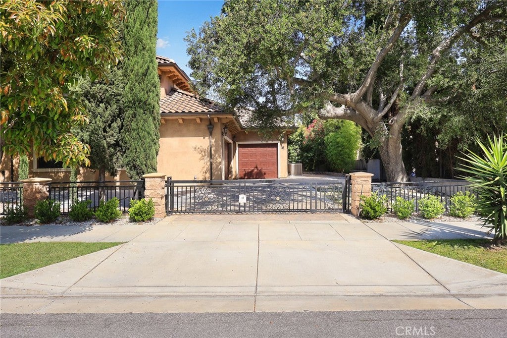Arcadia, California, 91007, United States, 5 Bedrooms Bedrooms, ,5 BathroomsBathrooms,Residential,Active,2041380