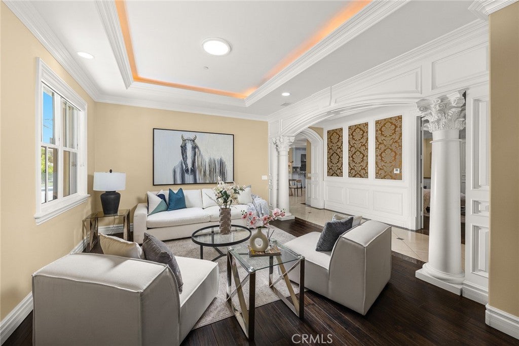 Arcadia, California, 91007, United States, 5 Bedrooms Bedrooms, ,5 BathroomsBathrooms,Residential,Active,2041380