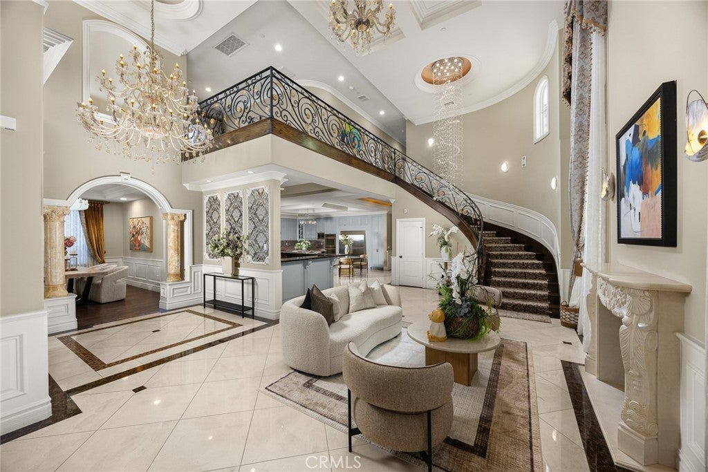 Arcadia, California, 91007, United States, 5 Bedrooms Bedrooms, ,5 BathroomsBathrooms,Residential,Active,2041380