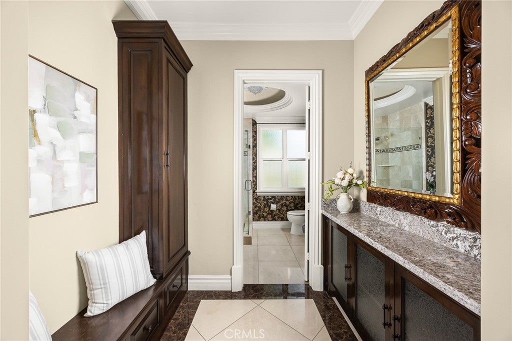 Arcadia, California, 91007, United States, 5 Bedrooms Bedrooms, ,5 BathroomsBathrooms,Residential,Active,2041380
