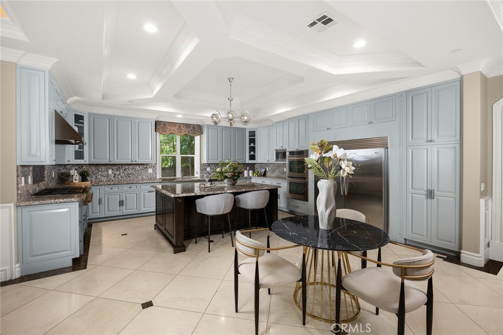 Arcadia, California, 91007, United States, 5 Bedrooms Bedrooms, ,5 BathroomsBathrooms,Residential,Active,2041380