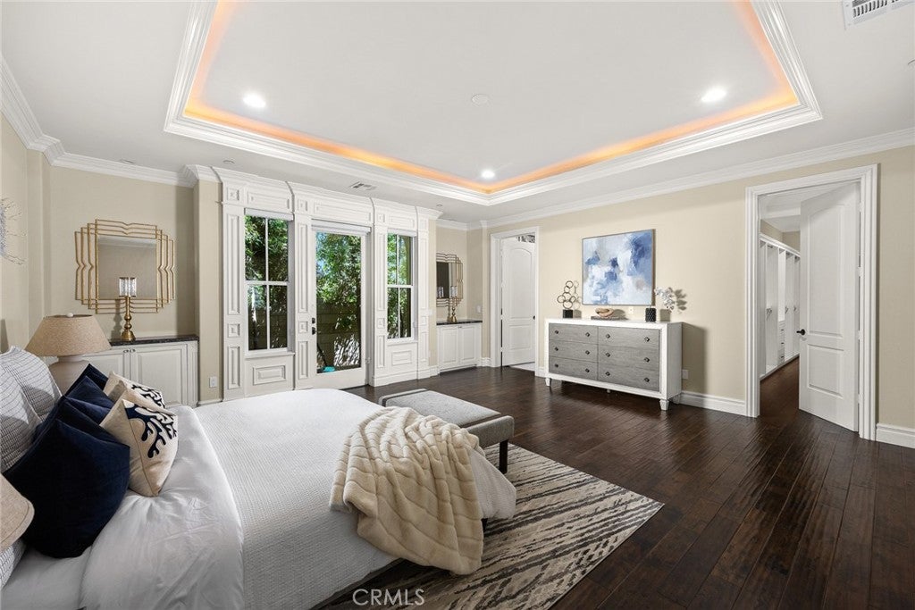 Arcadia, California, 91007, United States, 5 Bedrooms Bedrooms, ,5 BathroomsBathrooms,Residential,Active,2041380