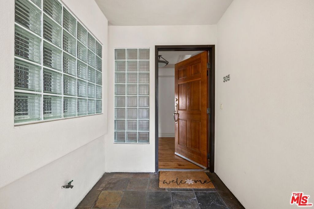 Photo of 1948 Malcolm Avenue #305, Los Angeles, CA 90025 (MLS # 26643205)