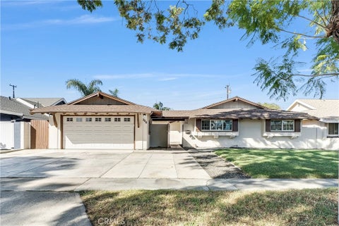 Photo of 2218 N Jetty Street, Santa Ana, CA 92706 (MLS # PW26217432)