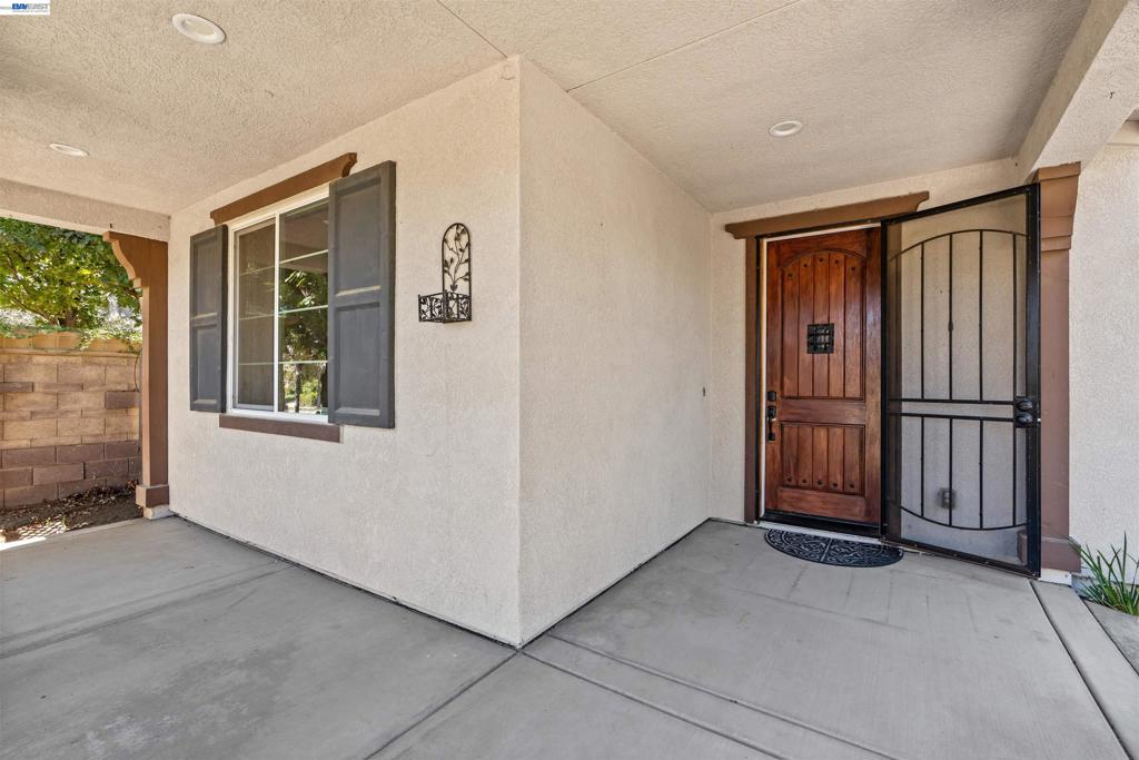 434 W San Juan Dr